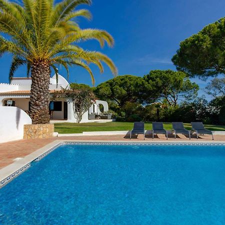 Villa Barlavento - Stunning 4-Bedroom Villa With Tennis Court Carvoeiro  Kültér fotó